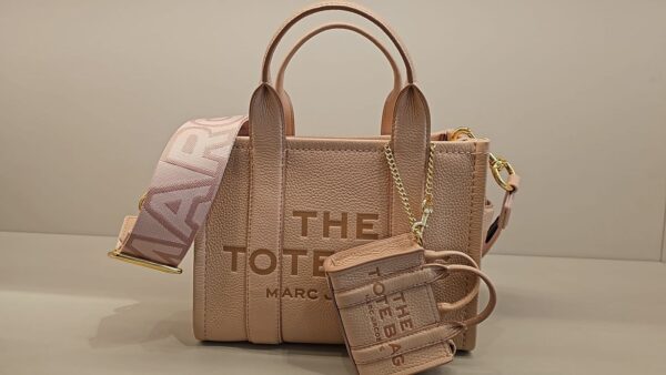 Marc Jacobs - Image 2